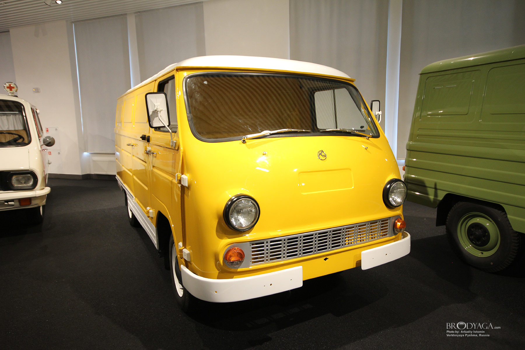 UMMC Auto Museum “XX century AUTO” Музей автомобильной техники УГМК «ХХ век АВТО»